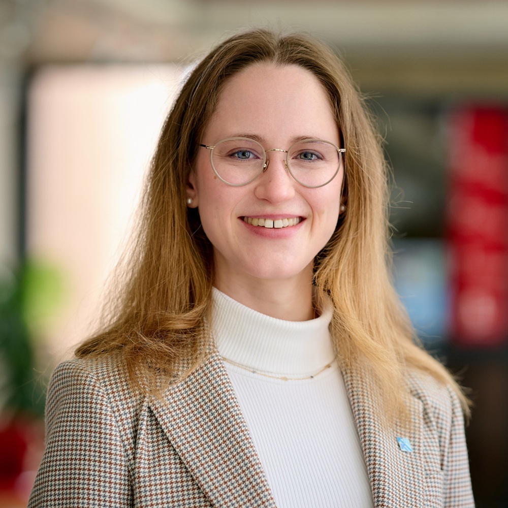 Portrait von Dr. Laura Lautenschläger